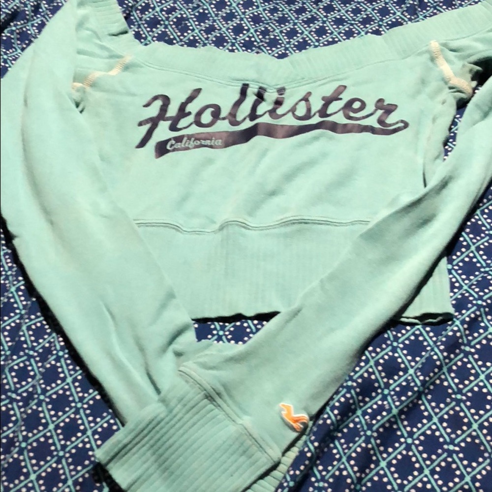 Hollister half shirt